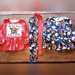 EUC Little Girls Set Of 2 Cow Shirts/Leggings Size 3/4 **See Measurements